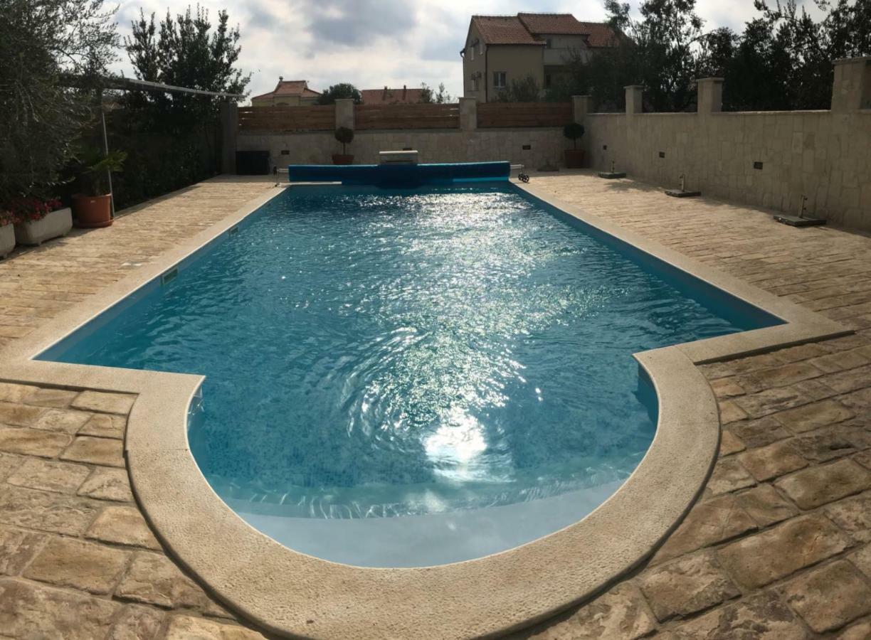 Apartmani Kulas Pakoštane Buitenkant foto