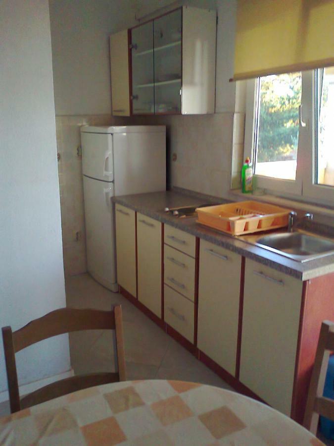 Apartmani Kulas Pakoštane Buitenkant foto
